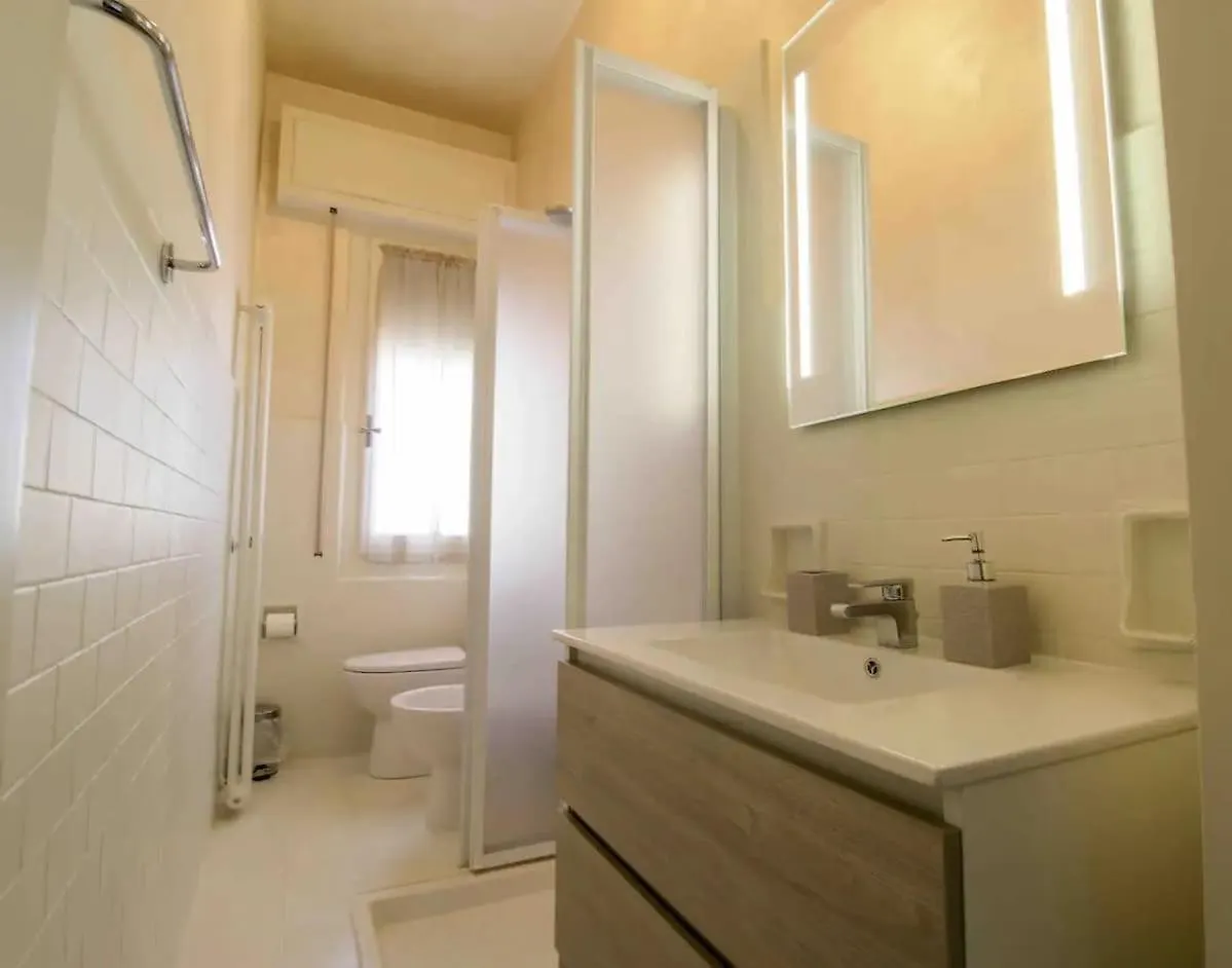 Tuscan Welcome - Elegant Apartment With Balcony Pieve a Nievole 0*,