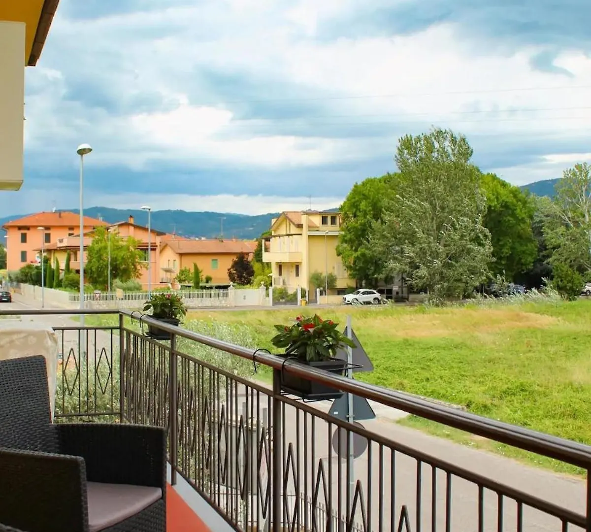 Tuscan Welcome - Elegant Apartment With Balcony Pieve a Nievole