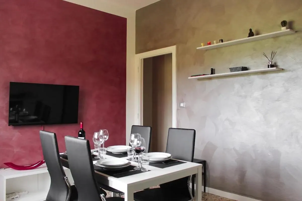 Tuscan Welcome - Elegant Apartment With Balcony Pieve a Nievole Italy